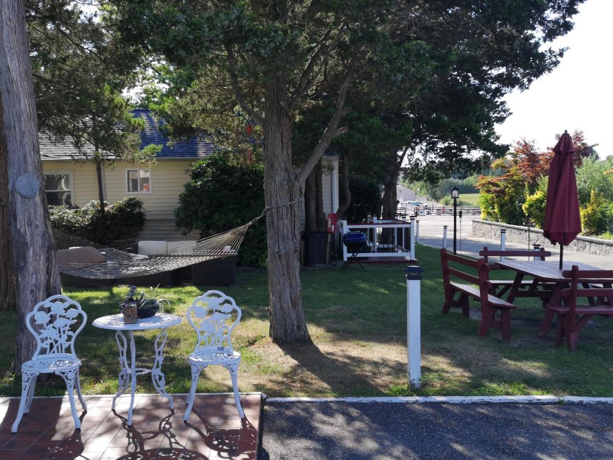 Bay Watch Hotel And Marina 햄프턴베이 외부 사진